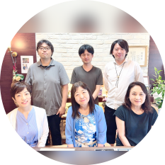 スタッフ紹介